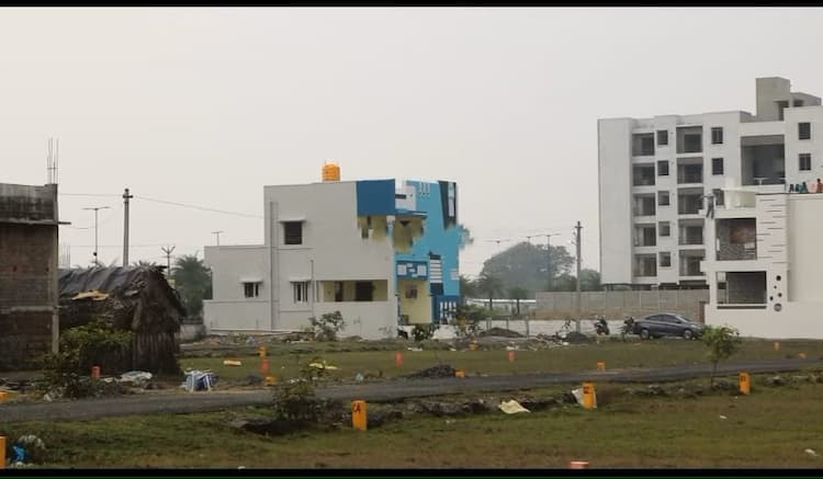 plot for sale 