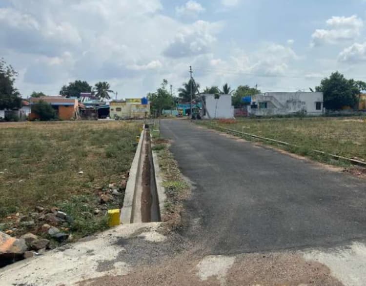plot for sale 