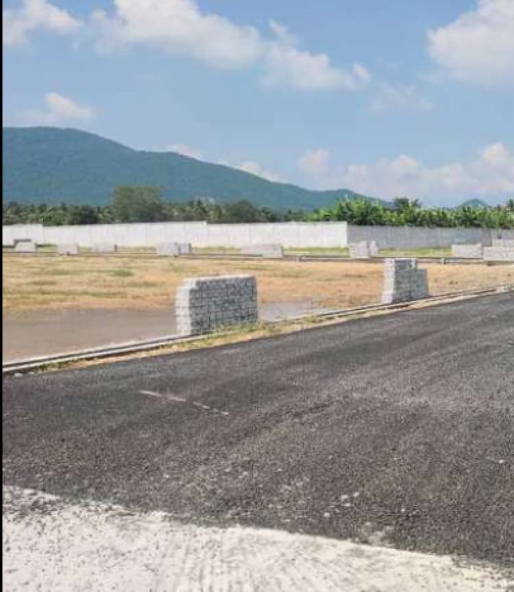 plot for sale 