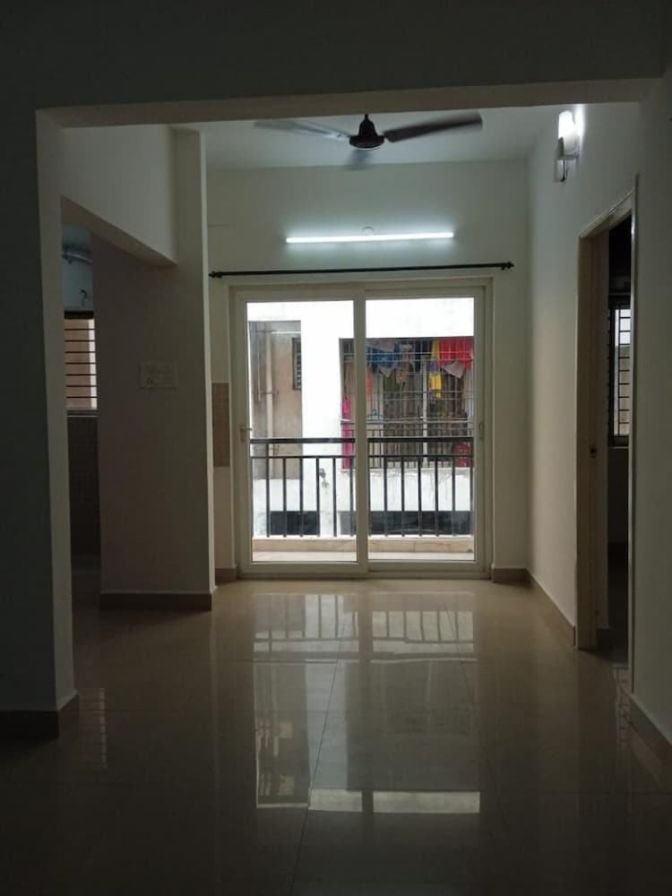 FLAT FOR SALE IN THORAIPAKKAM