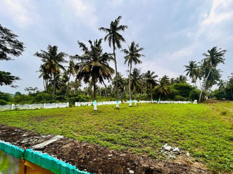 Plot for sale in ECR 