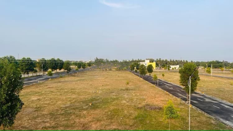 plot for sale 