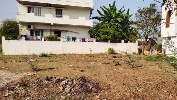 plot for sale 
