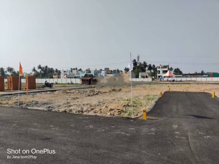 plot for sale 