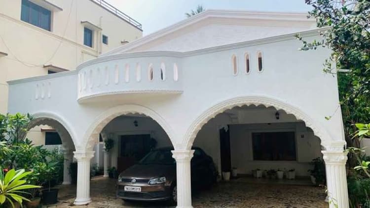 5bhk house for sale 