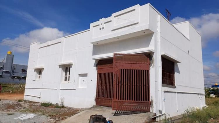 Villa sale