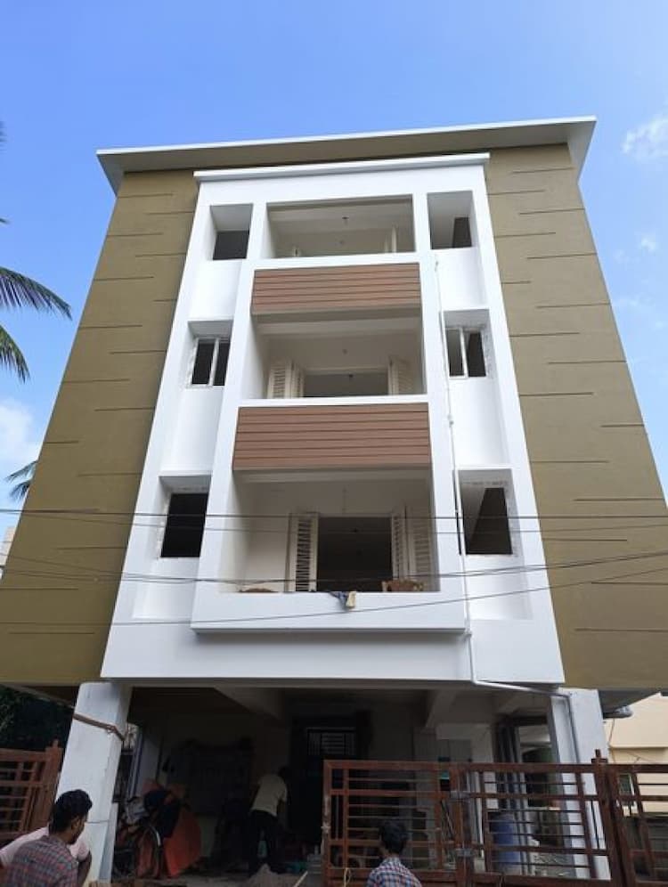 2 BHK FLAT FOR SALE