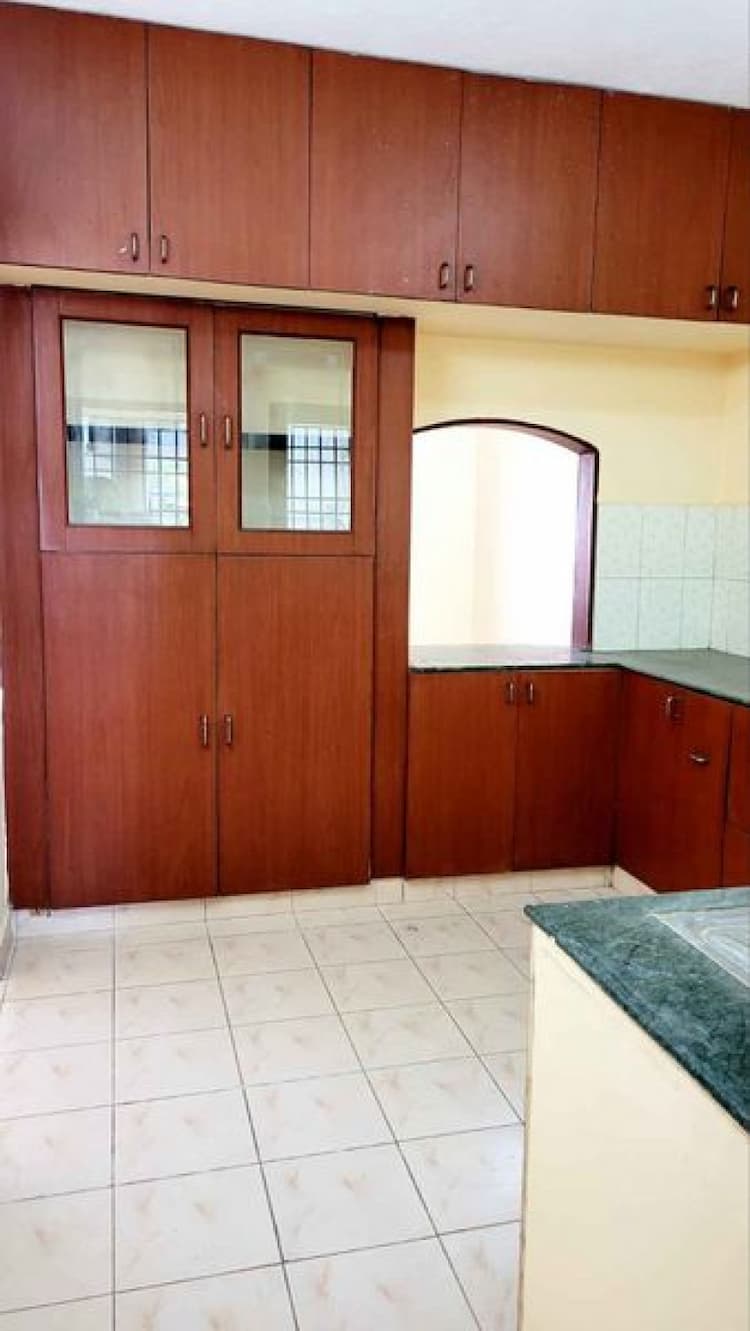 Villa sale