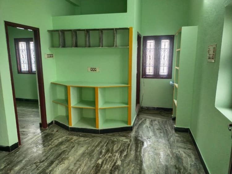 2 BHK  Flat for Rent 