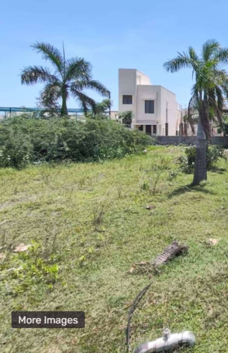 plot for sale 