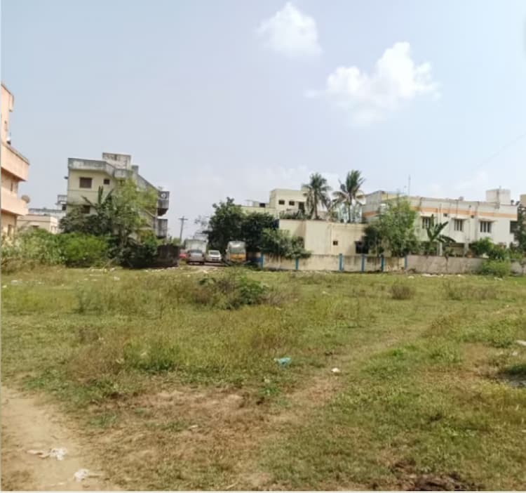 plot for sale 