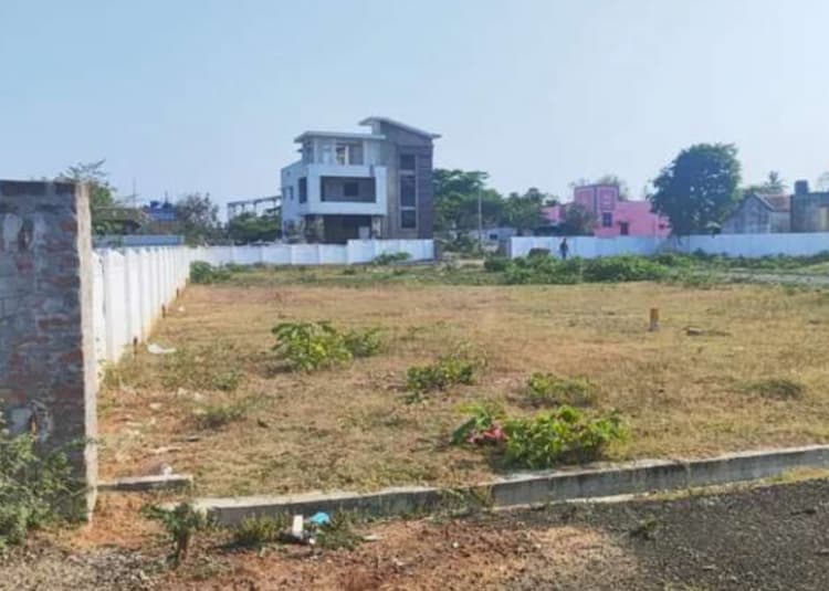plot for sale 