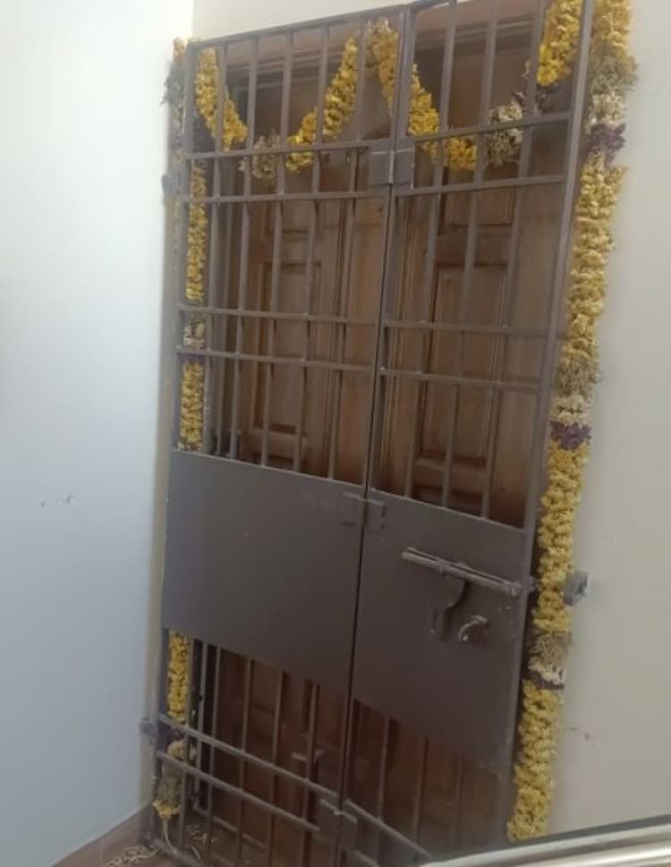 Flat for Rent