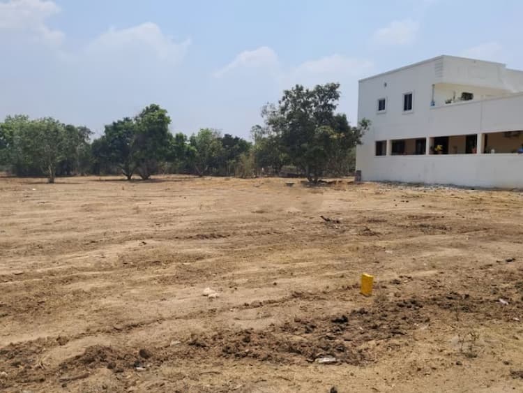 plot for sale 