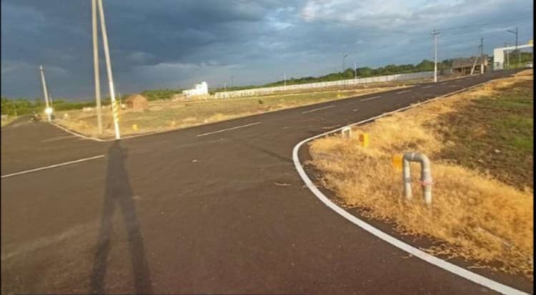 plot for sale 