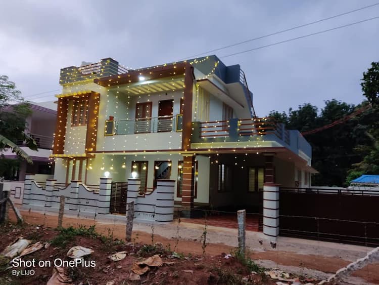 4bhk house for sale 