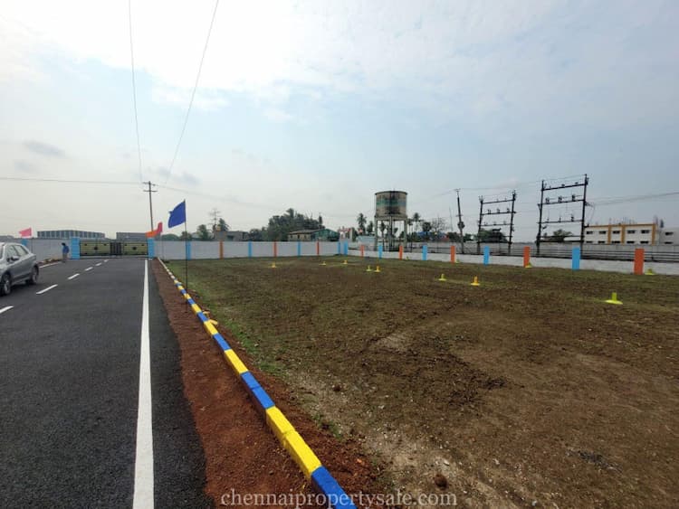 Gated community plots sale in Redhills