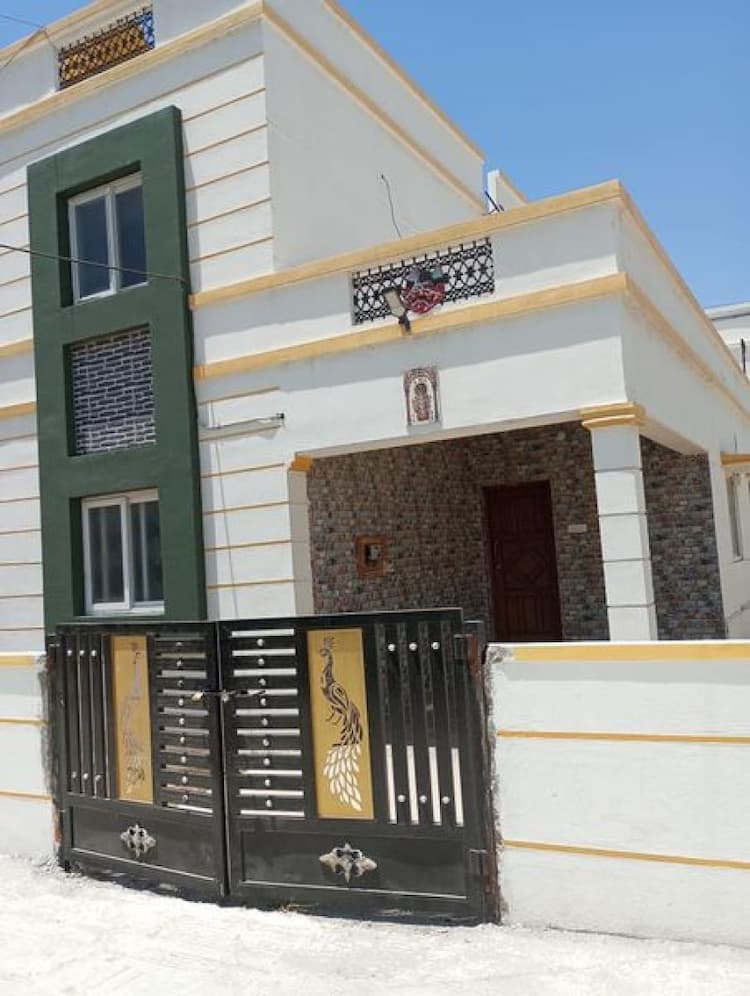 Villa sale