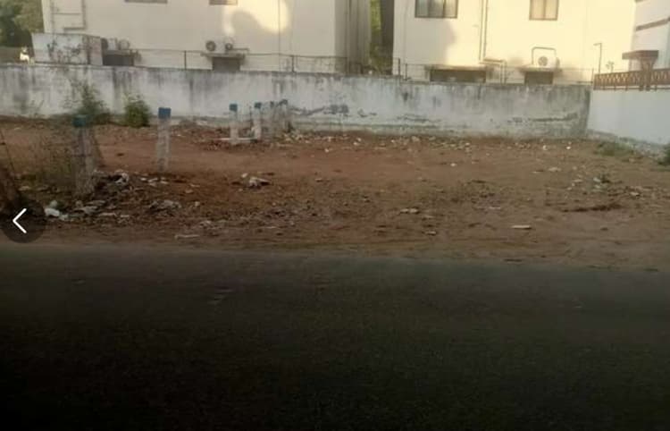 plot for sale 
