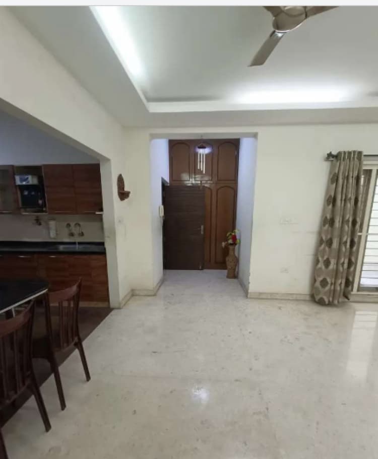 Flat for sales