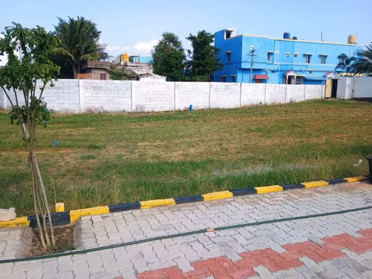 plot for sale 