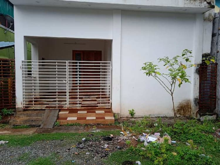 Villa sale