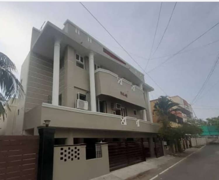 Flat for sales
