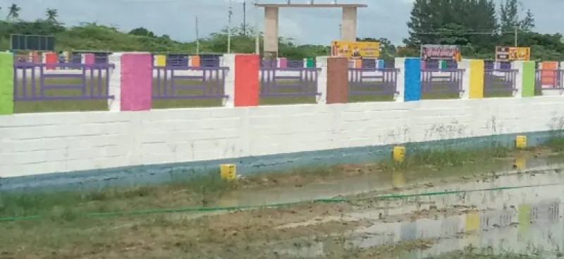 600 sqft Plot