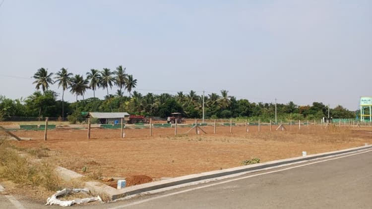 plot for sale 