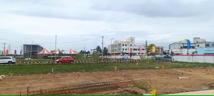 plot for sale 