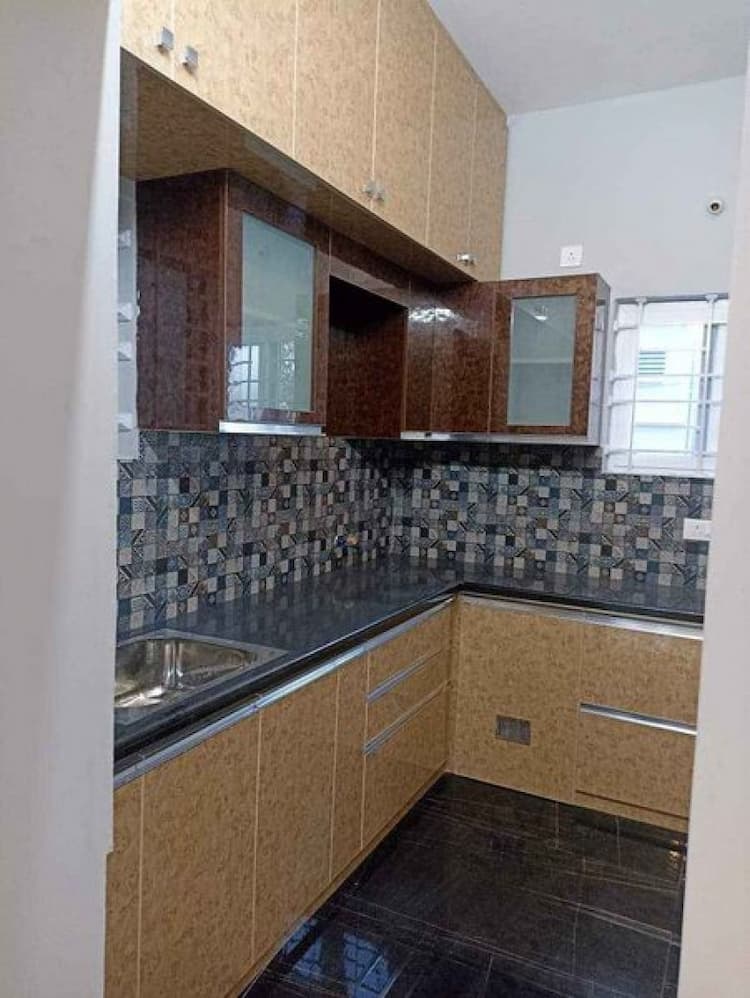 Villa sale