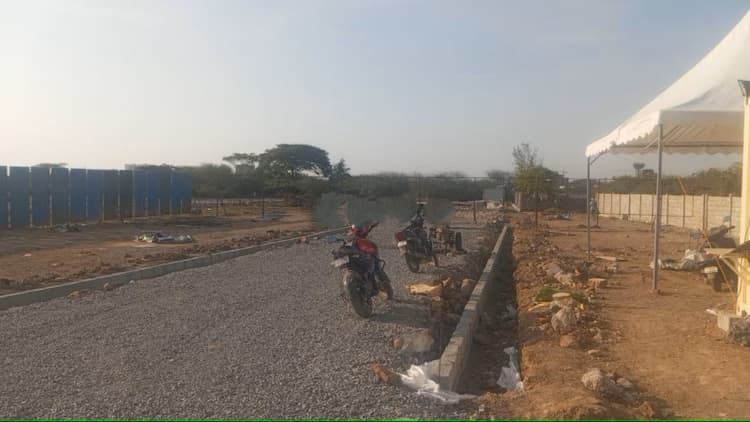 plot for sale 