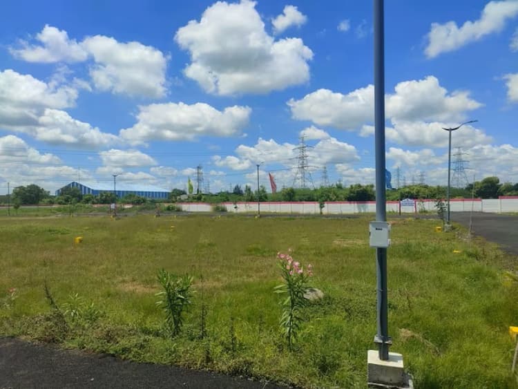 plot for sale