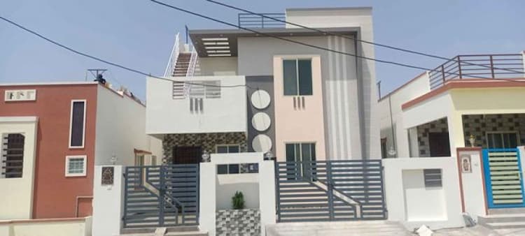 Villa sale
