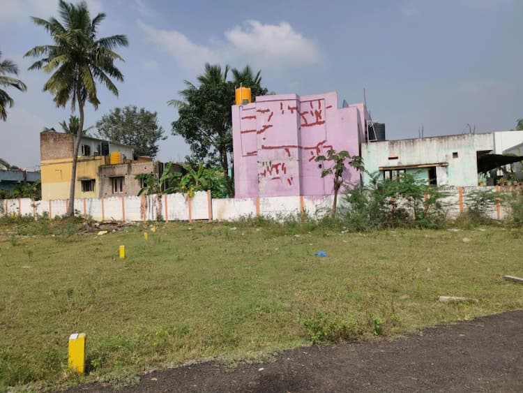 plot for sale 