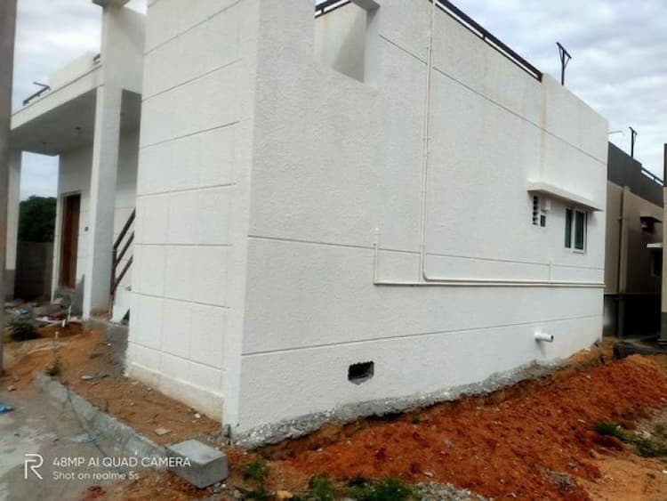 Villa sale