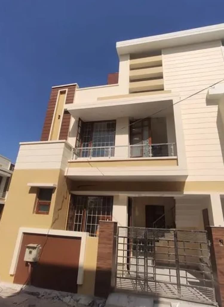 4 BHK Villa for Sale