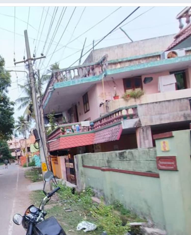 HOUSE FOR SALES