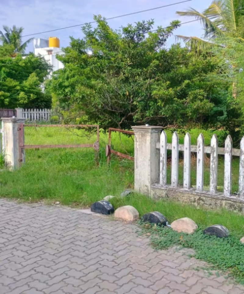 plot for sale 