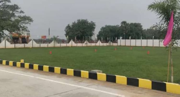 plot for sale 