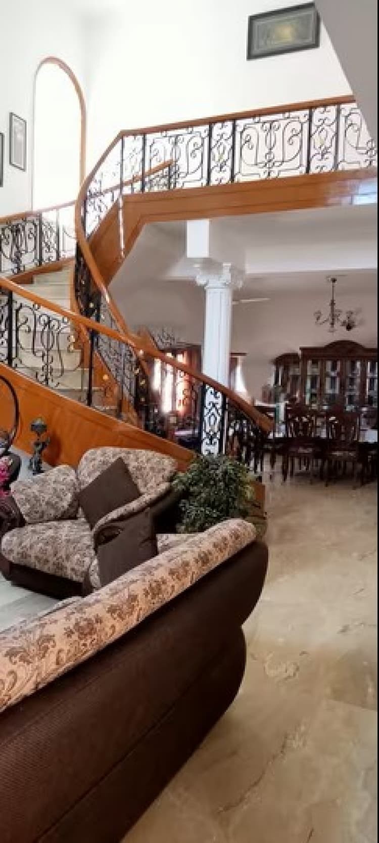 5bhk house for sale
