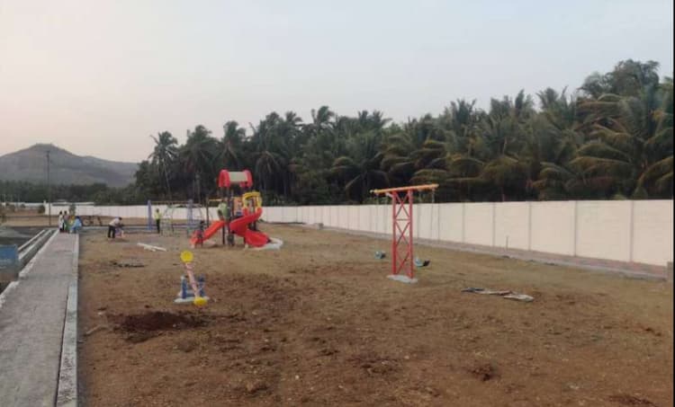 plot for sale 