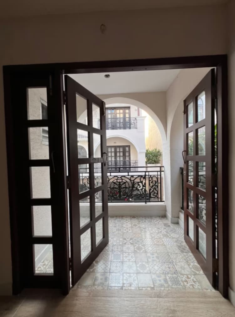 4 BHK villa for sale