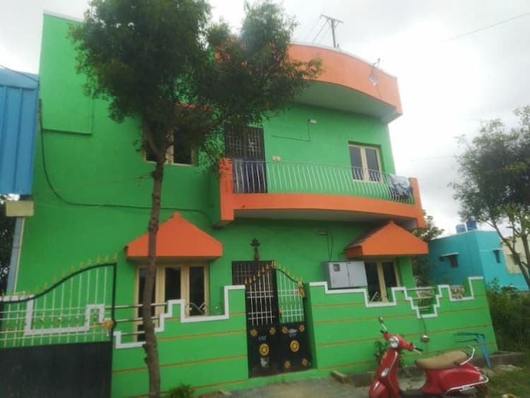 Villa sale