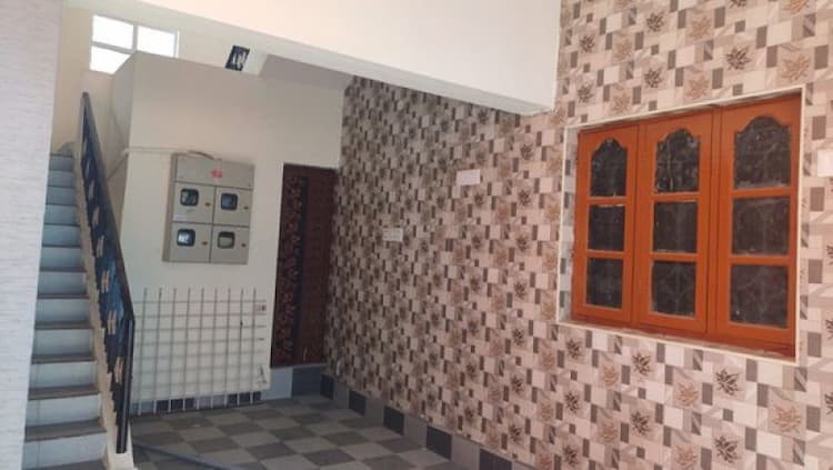 Villa sale