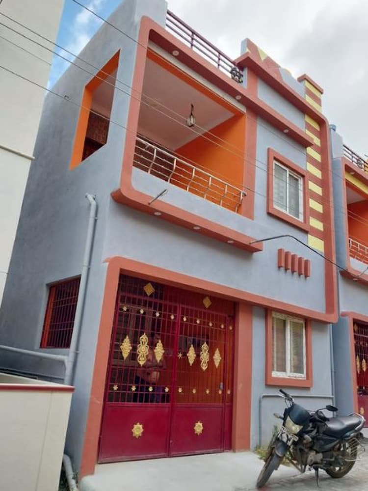 Villa sale