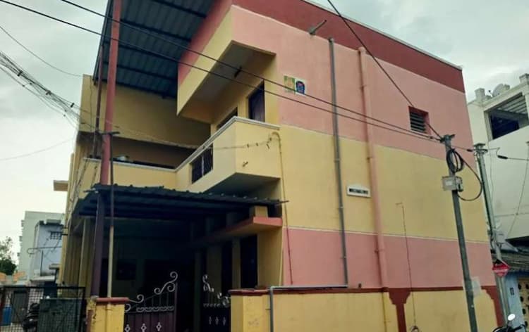 4bhk house for sale 