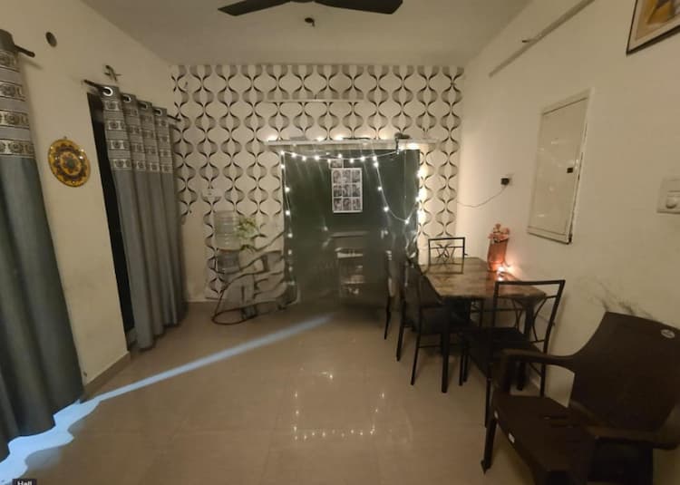 Flat for sales
