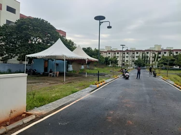plot for sale 