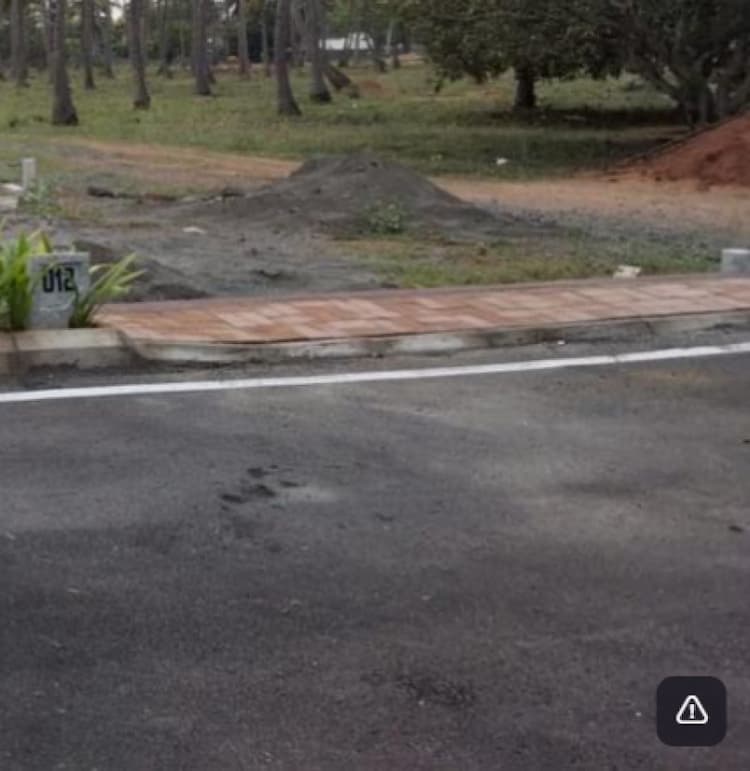 plot for sale 